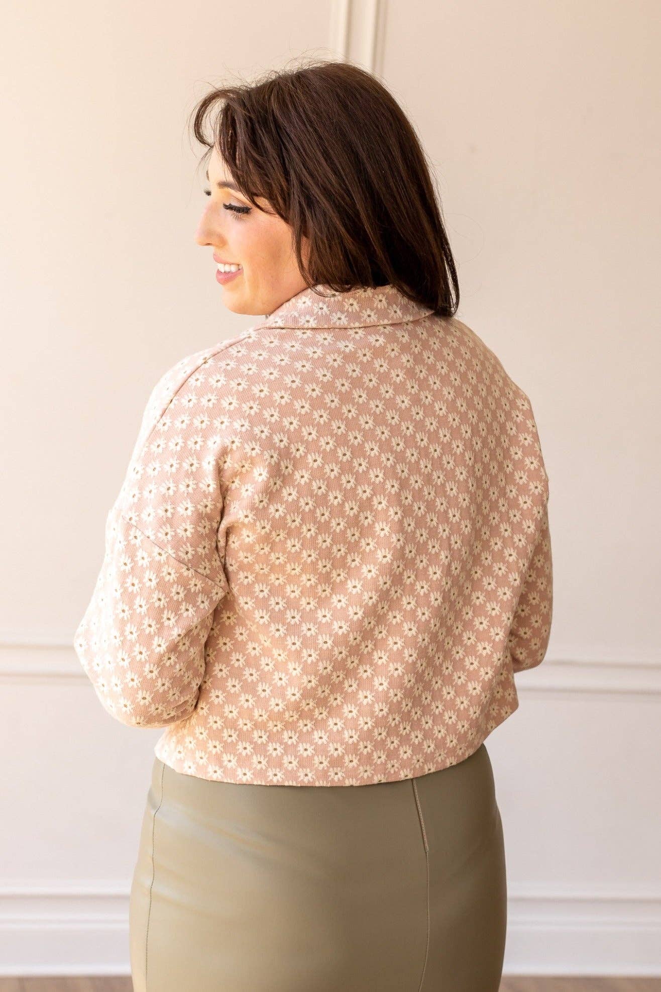 Field Of Daisies Crop Pink Floral Button Down