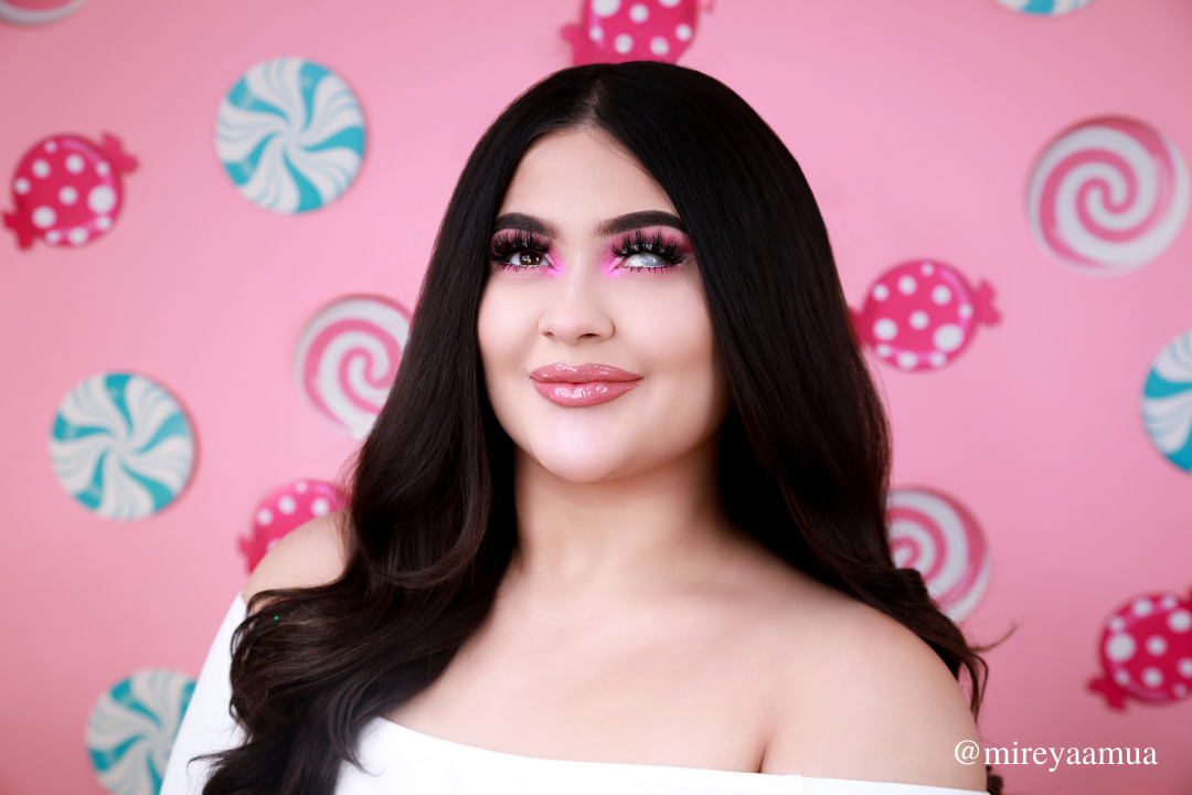 Let's Get Jolly Eyeshadow Palette