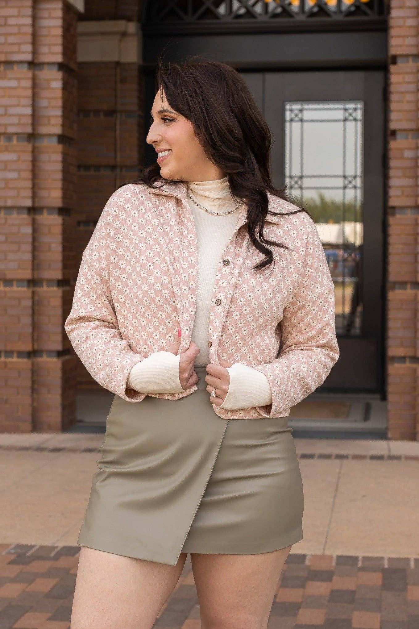 Field Of Daisies Crop Pink Floral Button Down