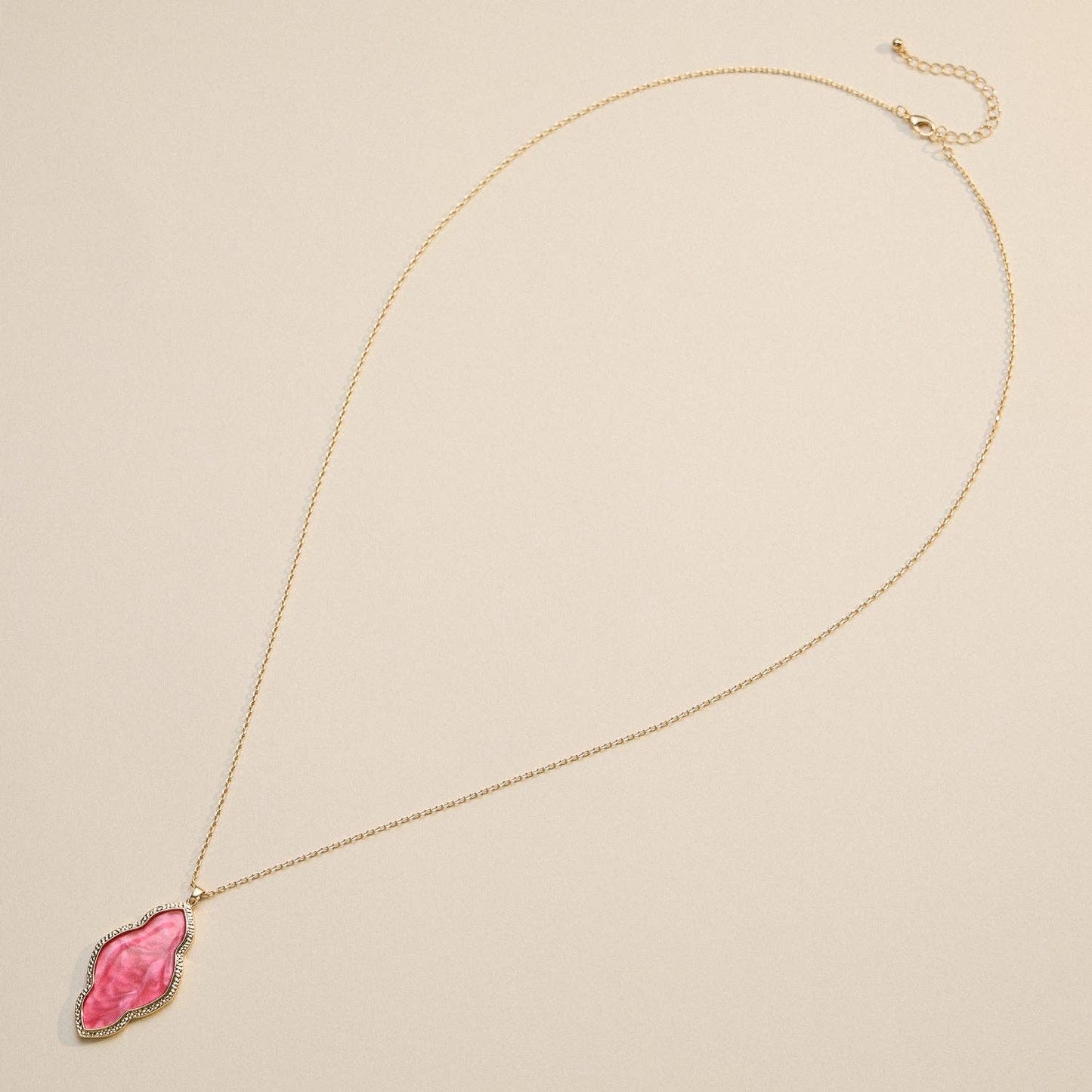 Iridescent Cloud-Shaped Pendant Necklace