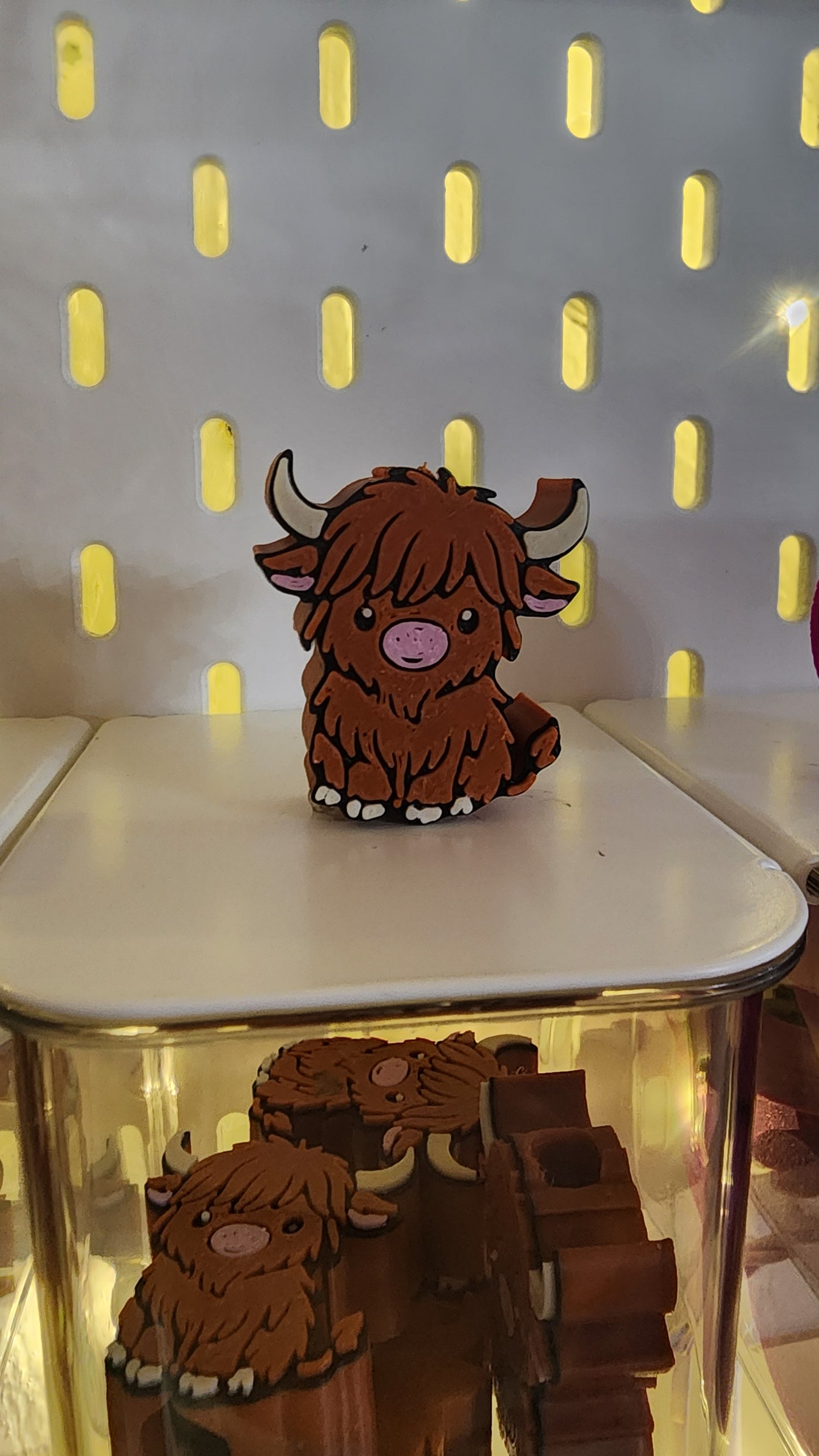 Highland Cow Strawtopper