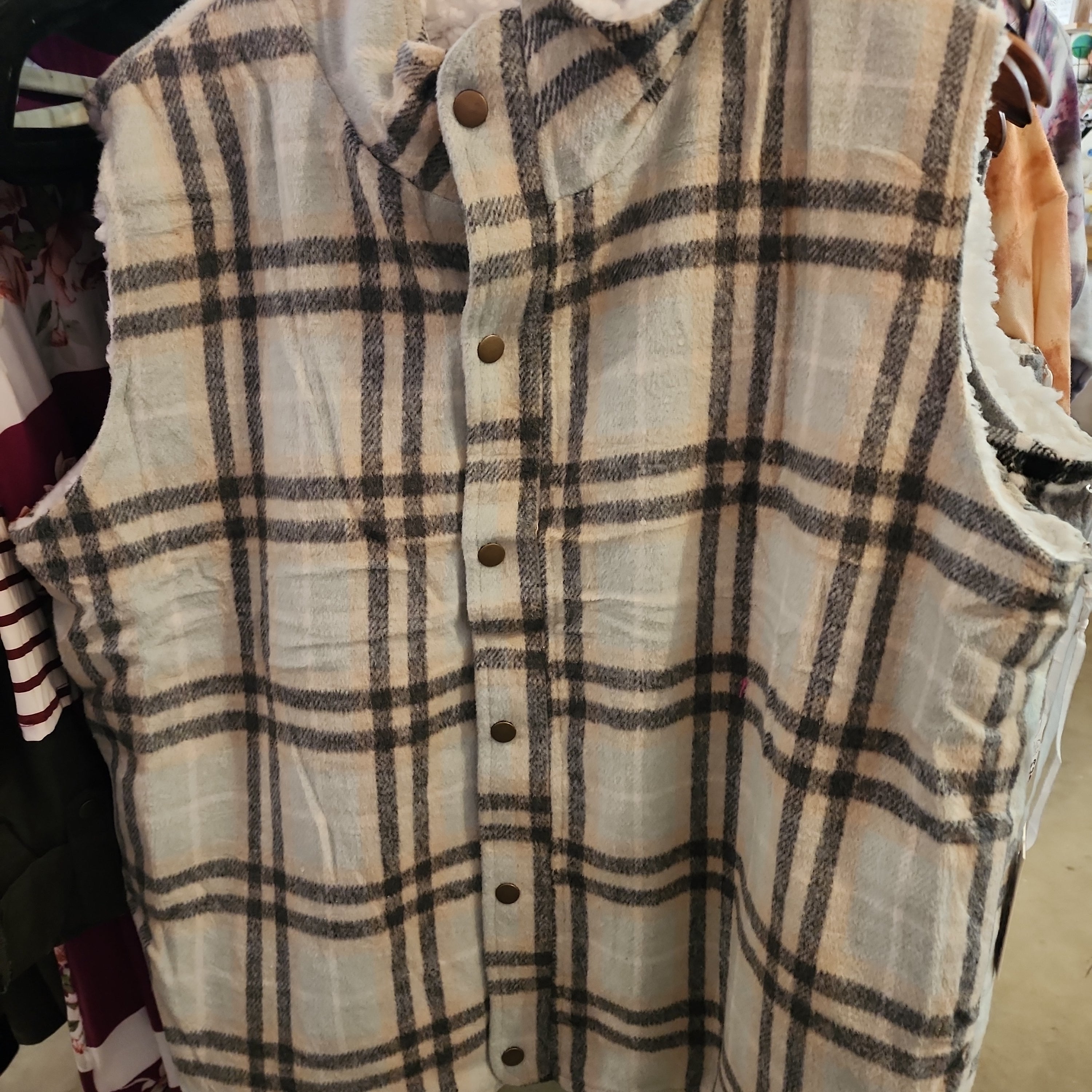 Plaid sherpa outlet vest