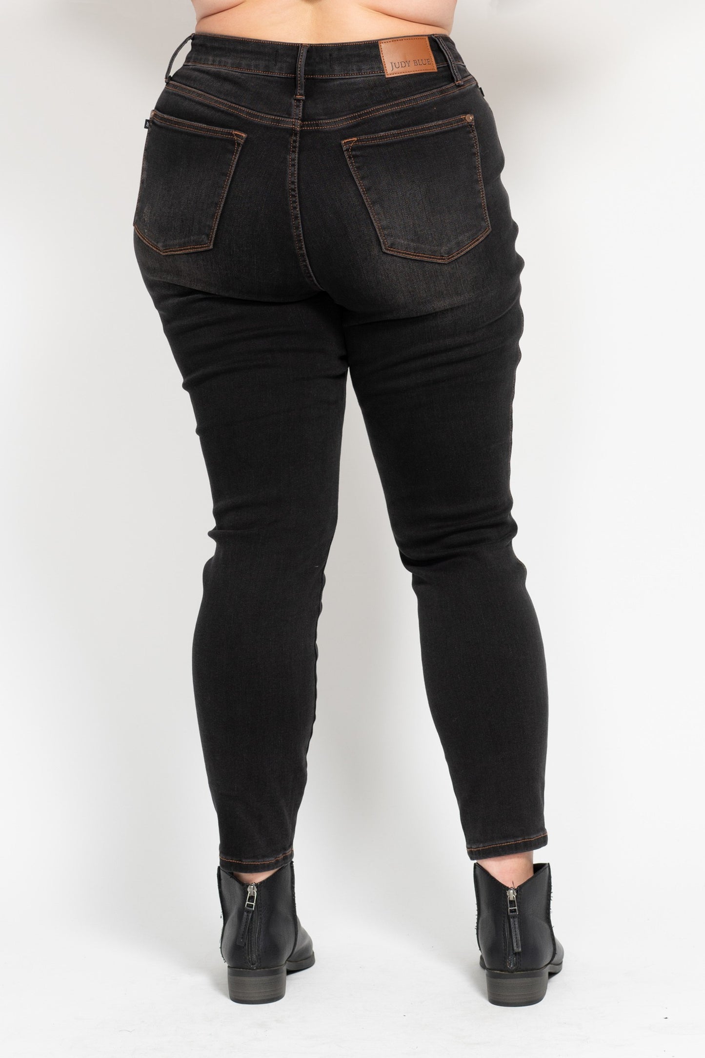 PLUS Tummy Control Black Wash Judy Blue Jeans