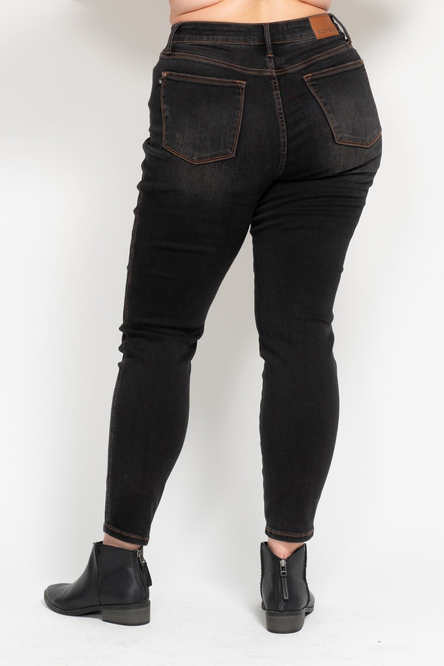 PLUS Tummy Control Black Wash Judy Blue Jeans