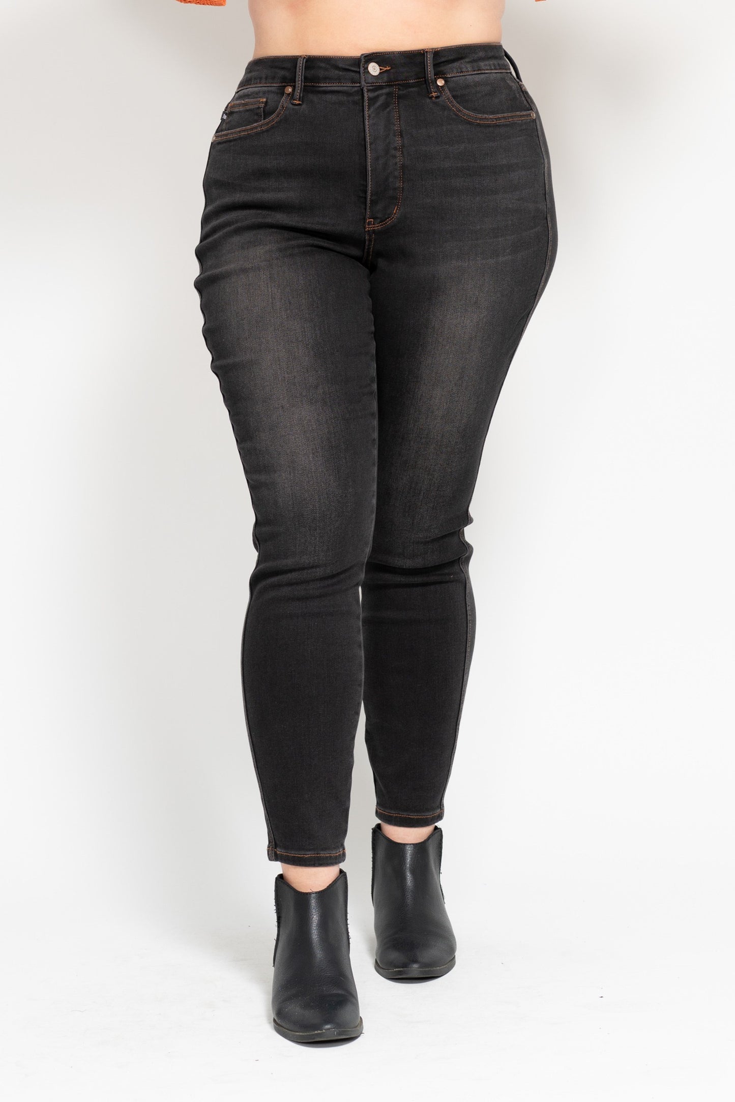 PLUS Tummy Control Black Wash Judy Blue Jeans