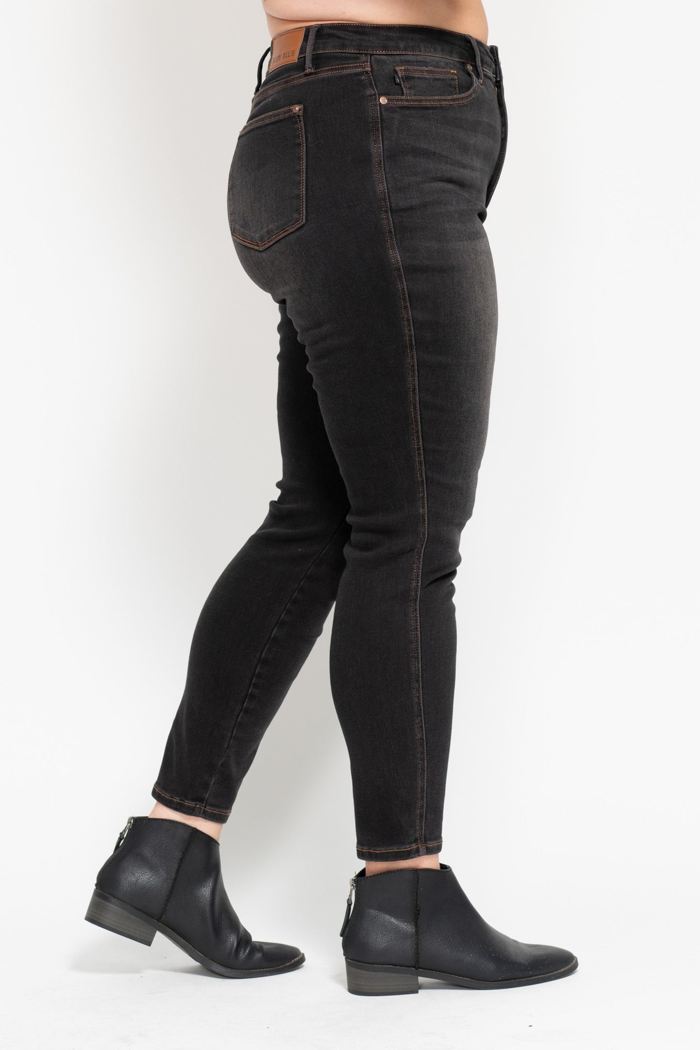 PLUS Tummy Control Black Wash Judy Blue Jeans