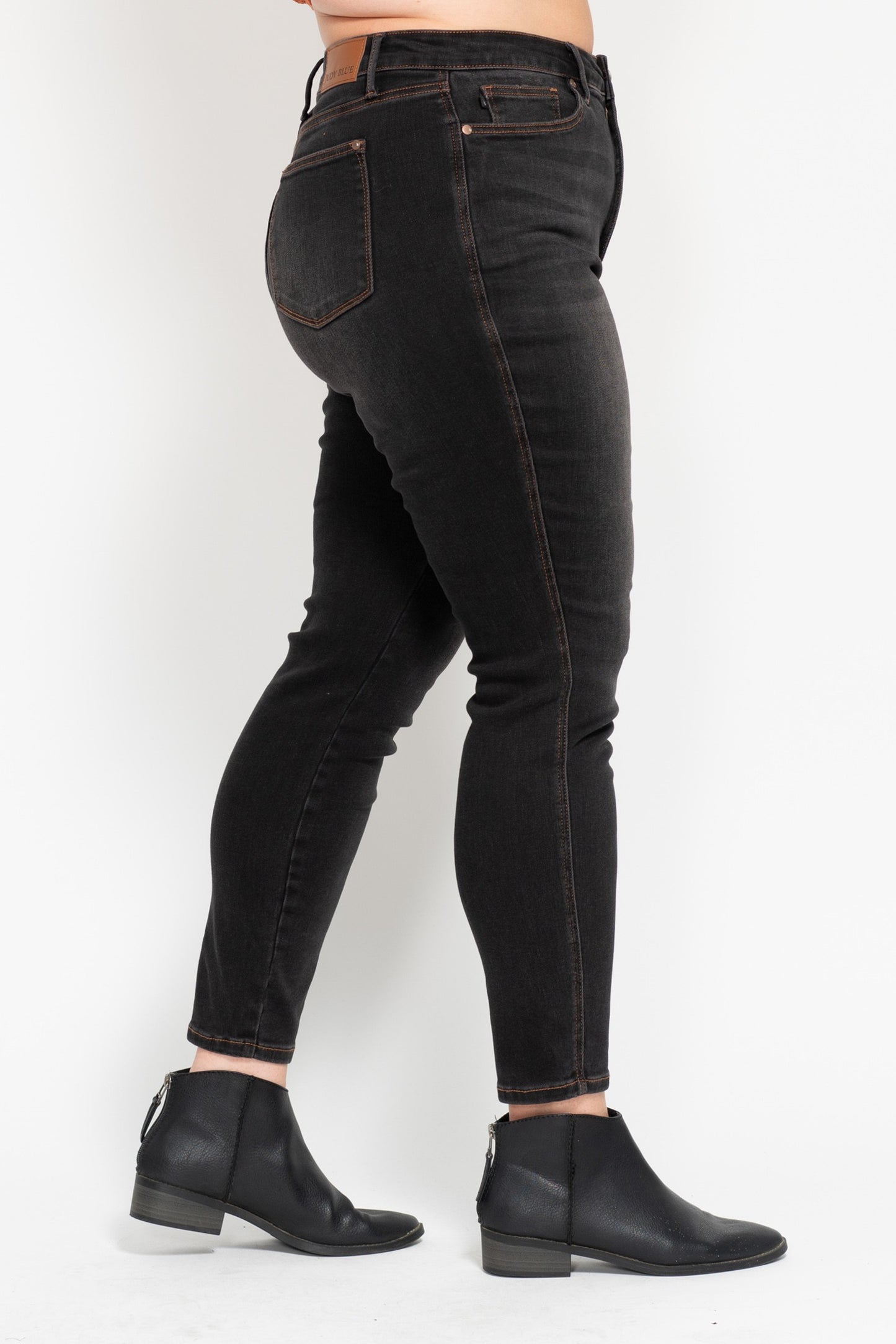 PLUS Tummy Control Black Wash Judy Blue Jeans