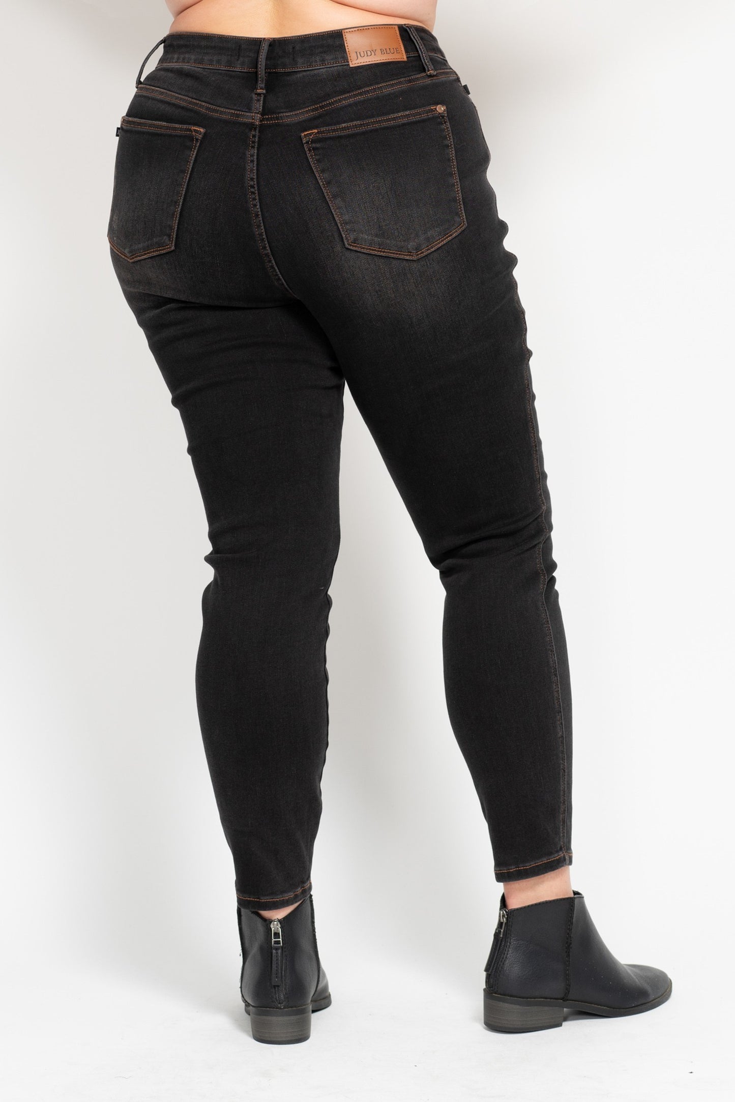 PLUS Tummy Control Black Wash Judy Blue Jeans