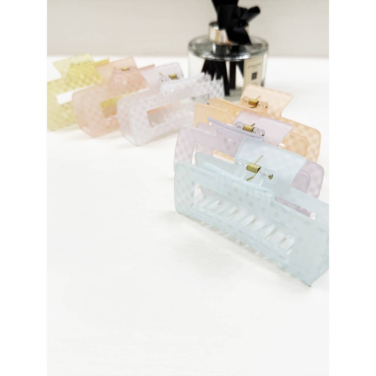 Checkered Soft Color Rectangle Hair Claw Clips